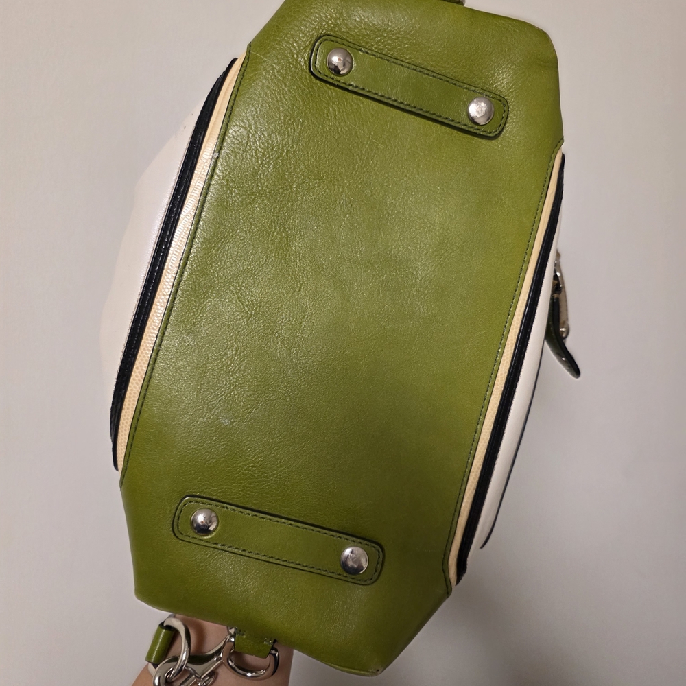 Coach White and Green Women's Bag - Picture 4 of 7
